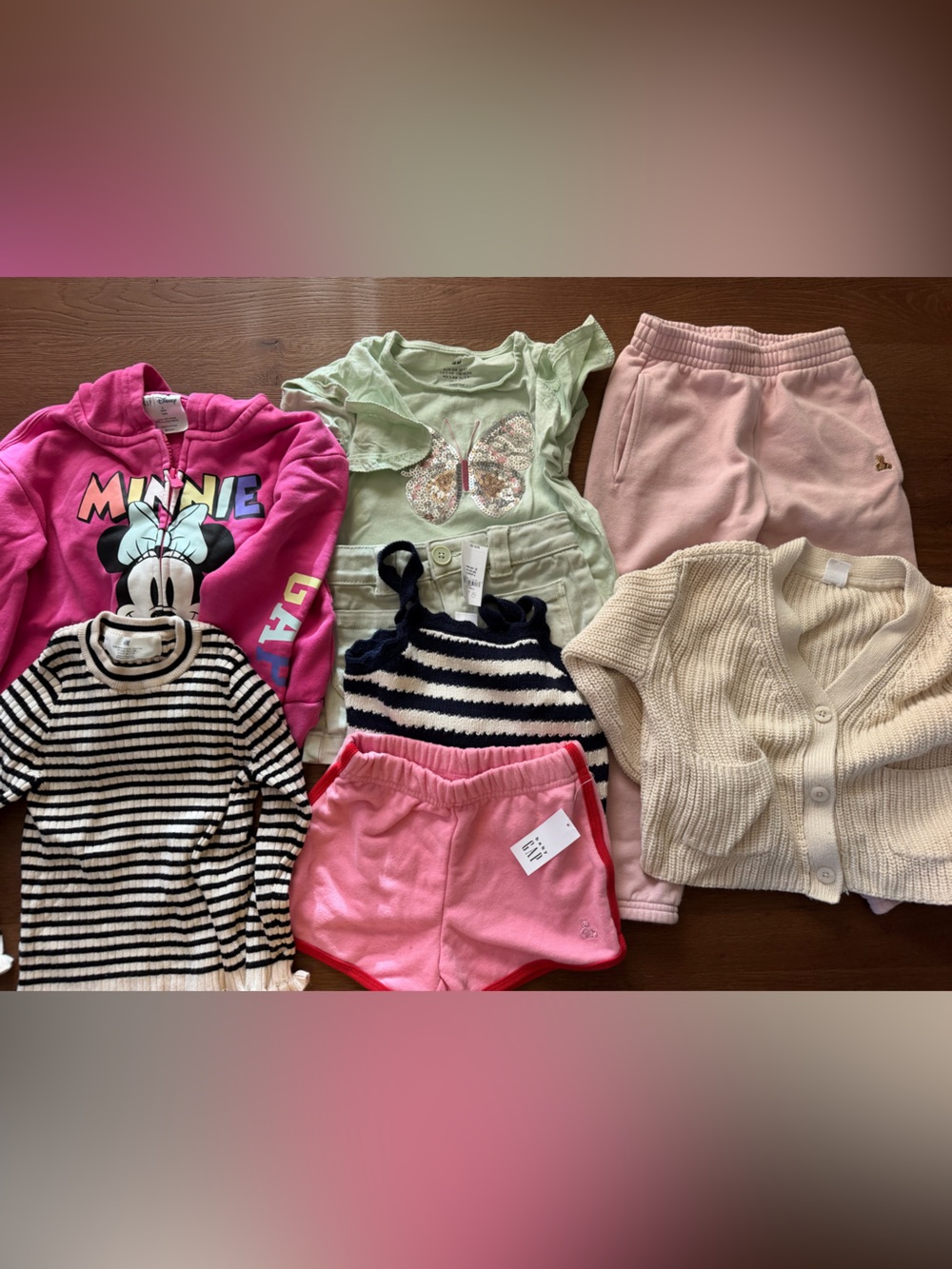 Girls Size 4 Clothing Bundle | H&M + Baby Gap | Pink, Stripes & Everyday Basics